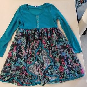 Adorable knit top dress 14